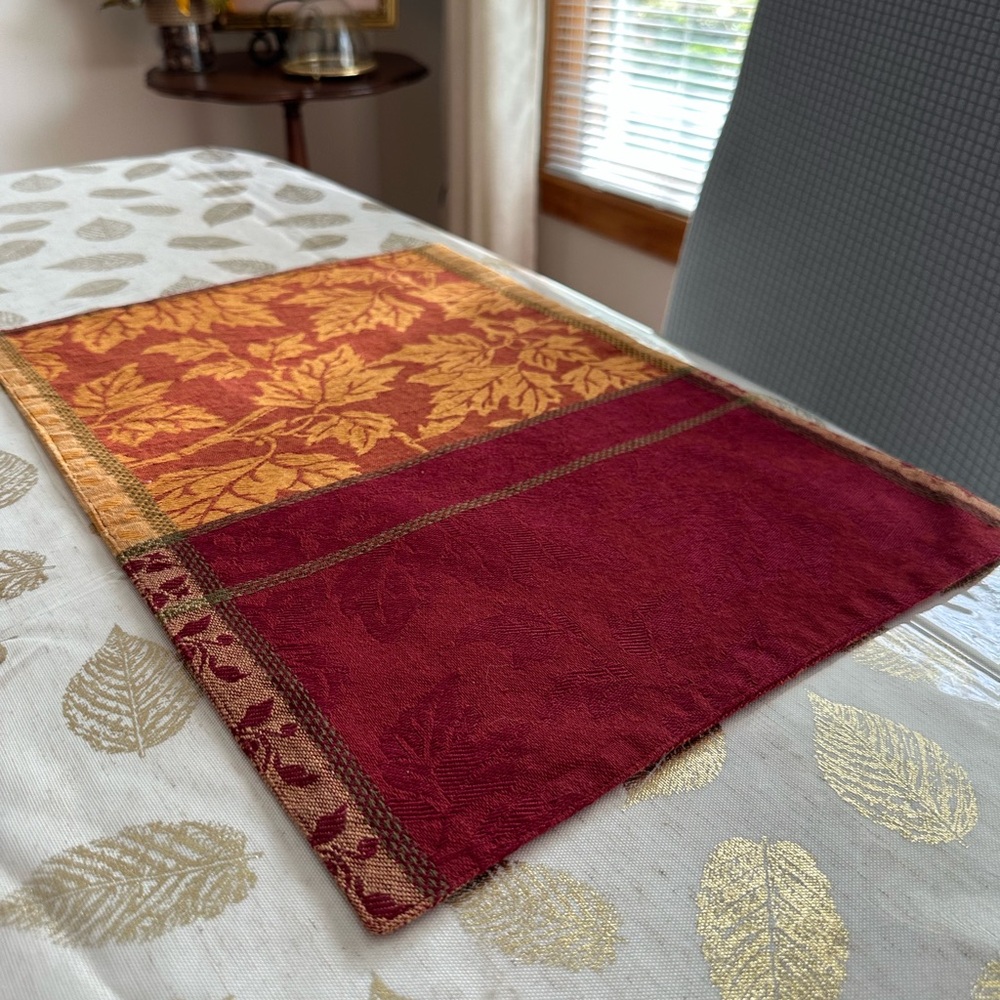 Vintage fall placemats set of two 13 x 18 inches cloth